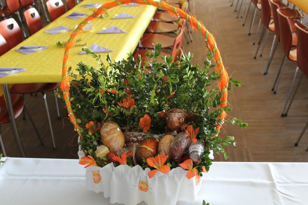 Śniadanie Wielkanocne z ubogimi i bezdomnymi