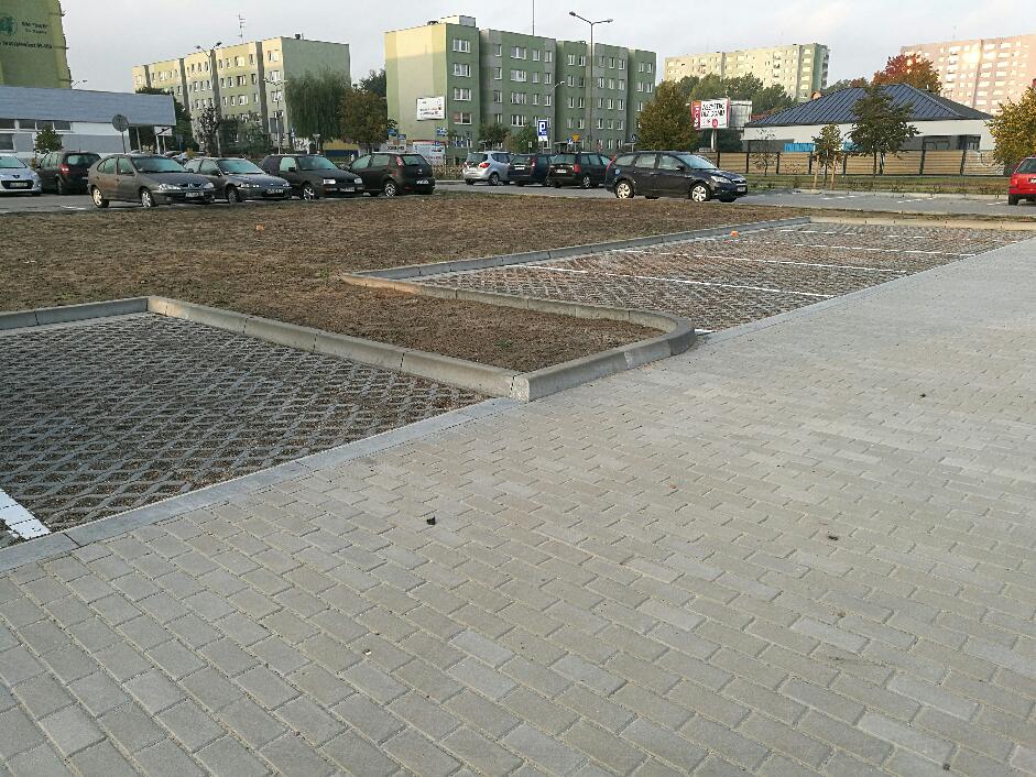 Przy ul. Iwaszkiewicza można już parkować