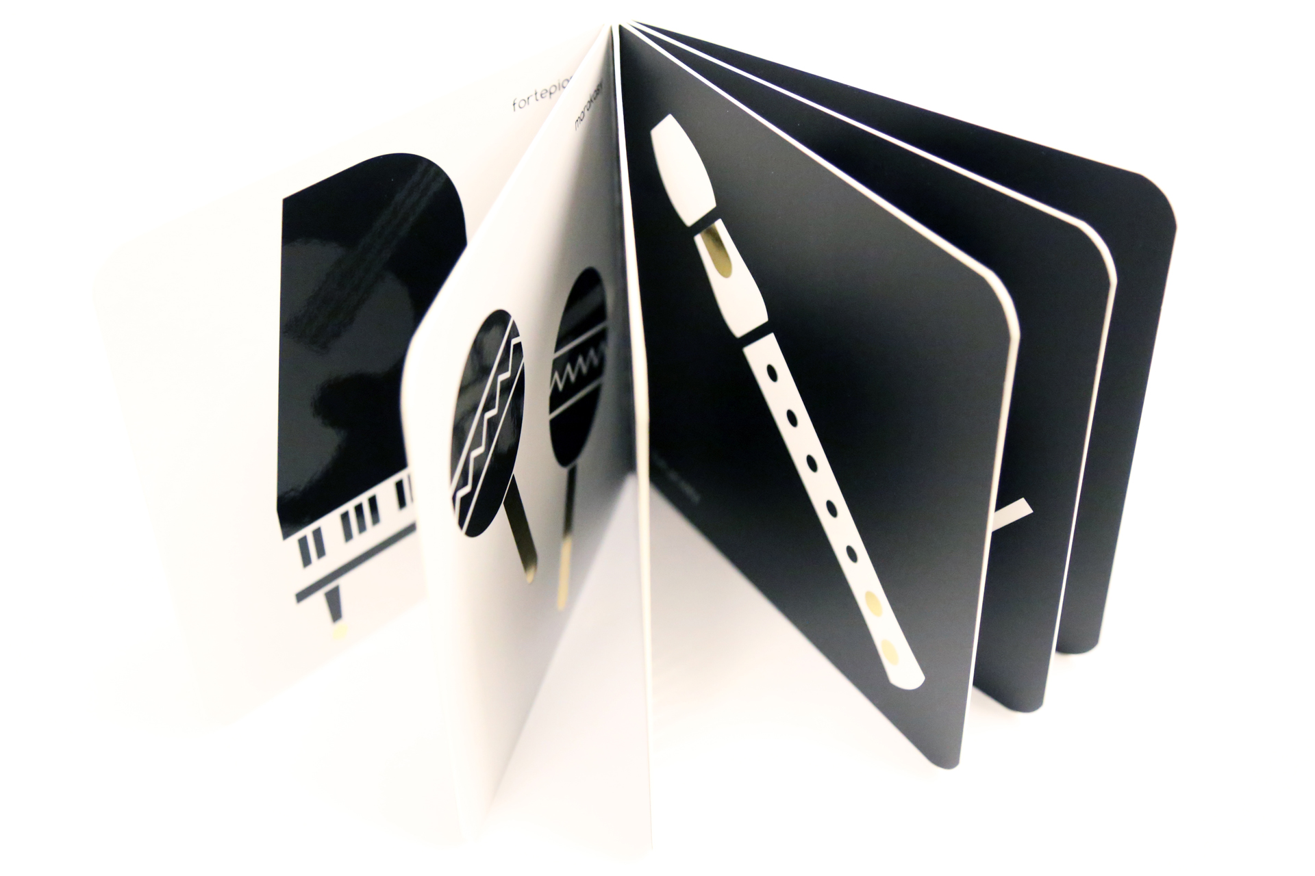 Filharmoniczna książeczka kontrastowa dla niemowlaków