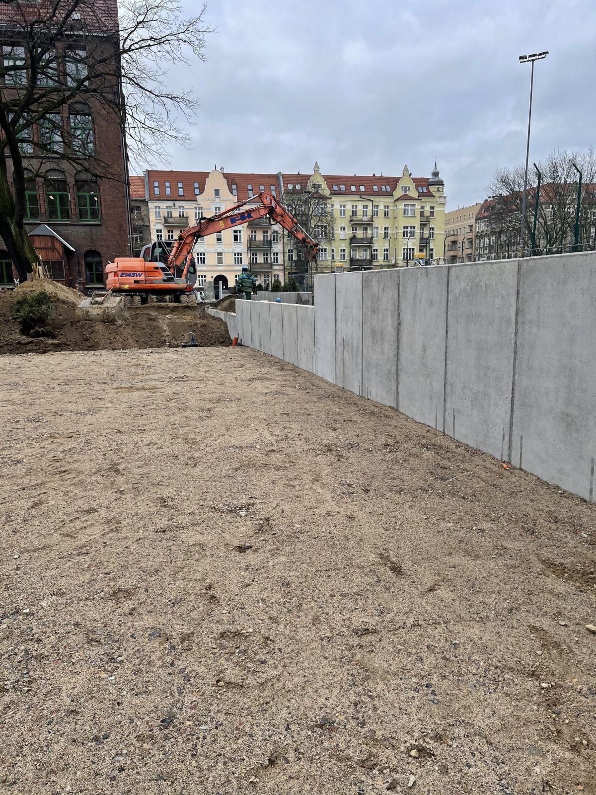 Boisko OSMI (1).JPG