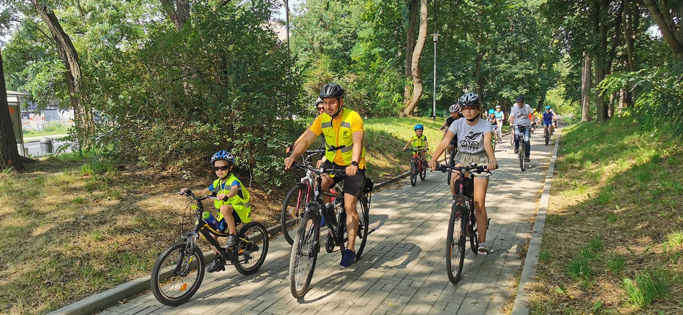 rajd rowerowy z Michałem Rembasem (9).jpg