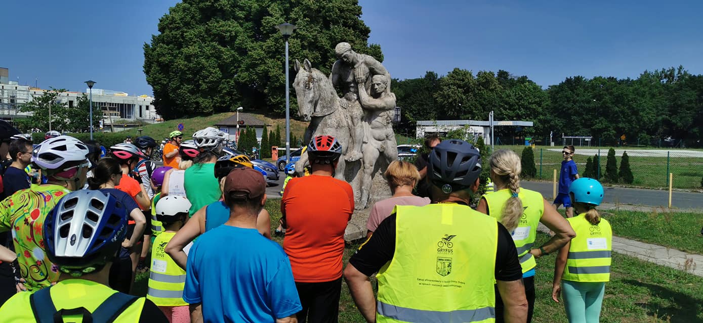 rajd rowerowy z Michałem Rembasem (11).jpg