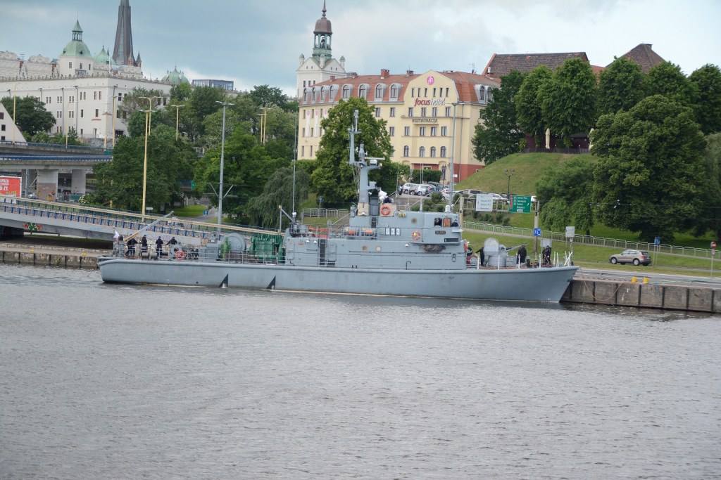 BALTOPS 17. Pierwsze okręty w porcie
