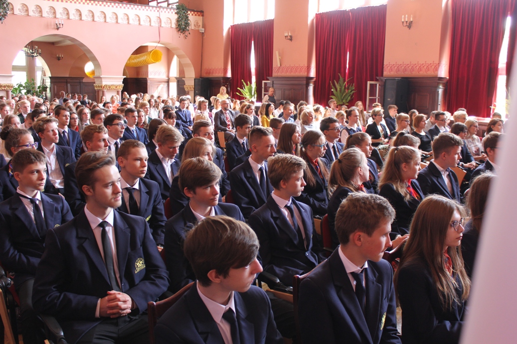 Najzdolniejsi uczniowie nagrodzeni