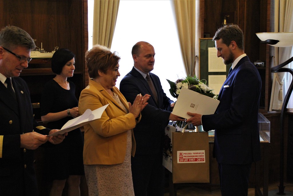 Najlepsze prace naukowe nagrodzone