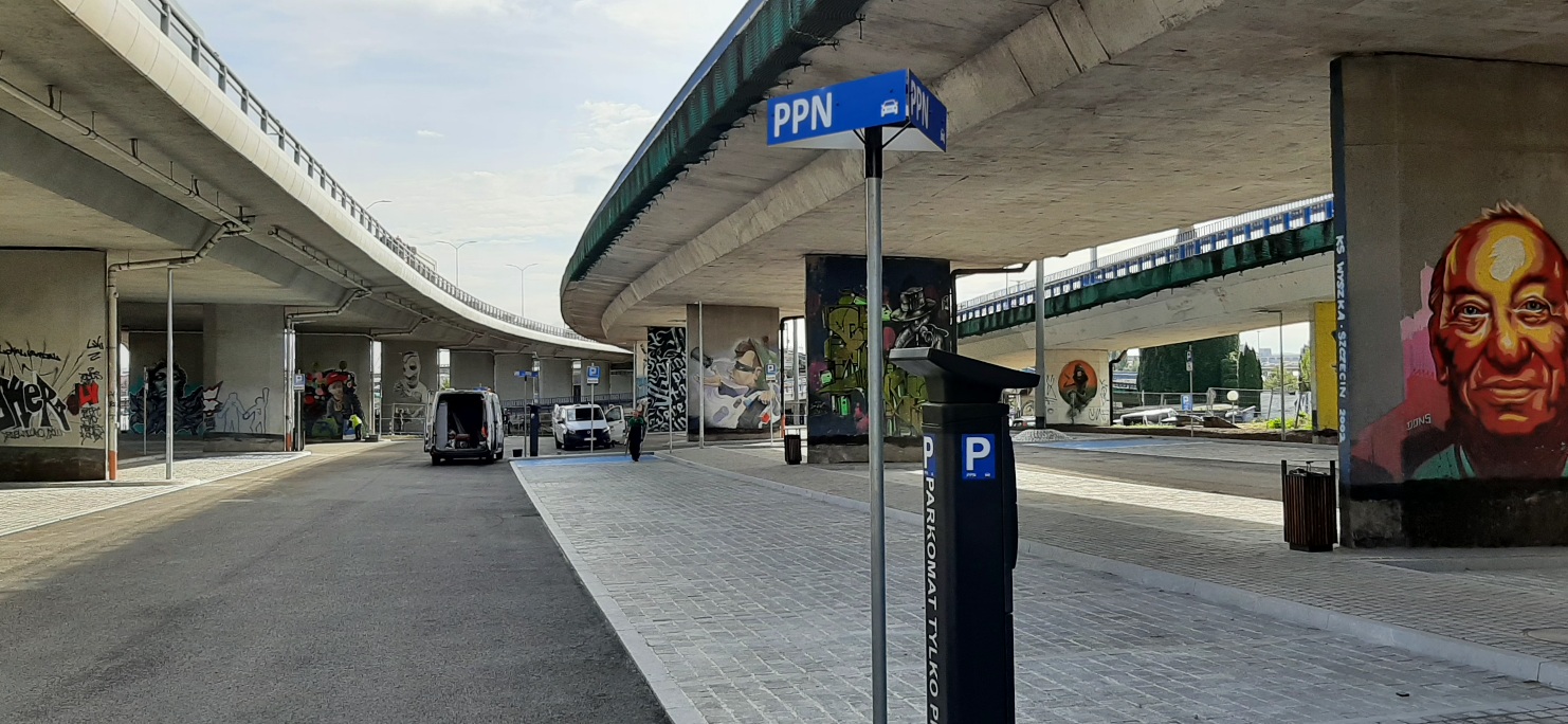 Zachodnia część parkingu pod Trasą Zamkową od jutra ponownie otwarta dla kierowców