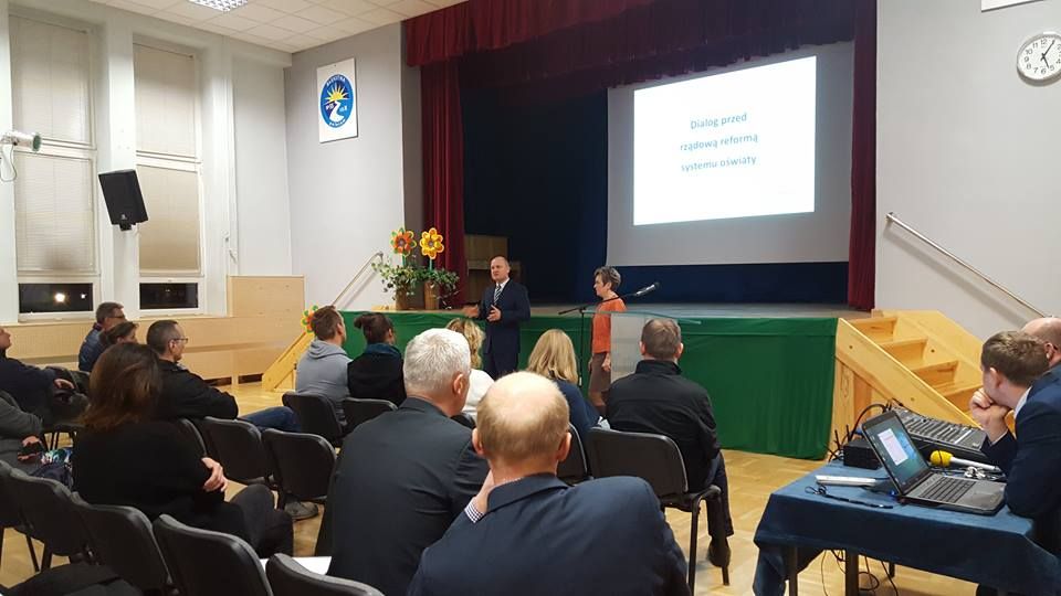 Reforma oświaty: „Reguły gry zostały zmienione w trakcie meczu”