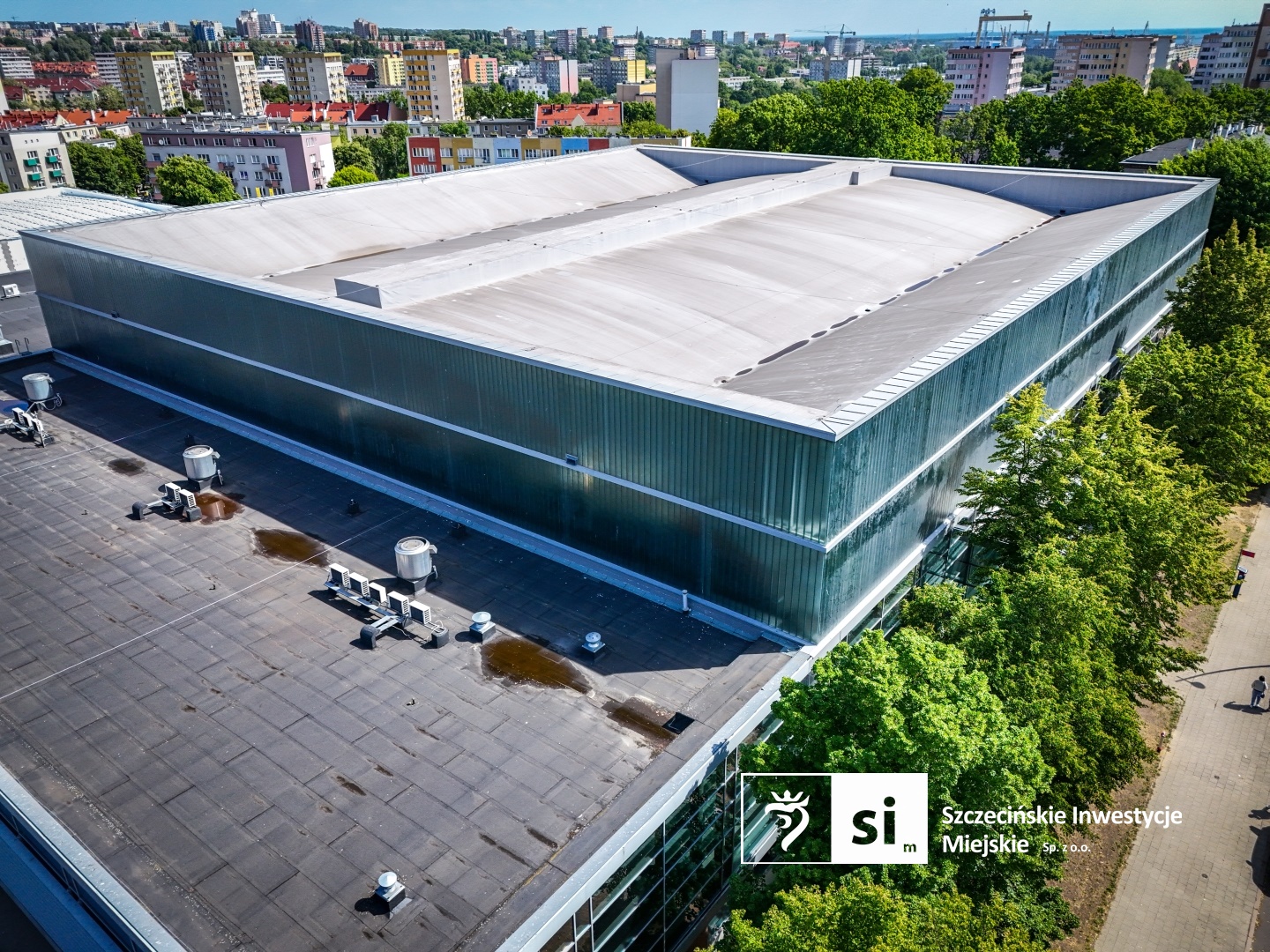 Wiadomości Szczecin - Fasada Floating Areny po remoncie. Zobacz zdjęcia