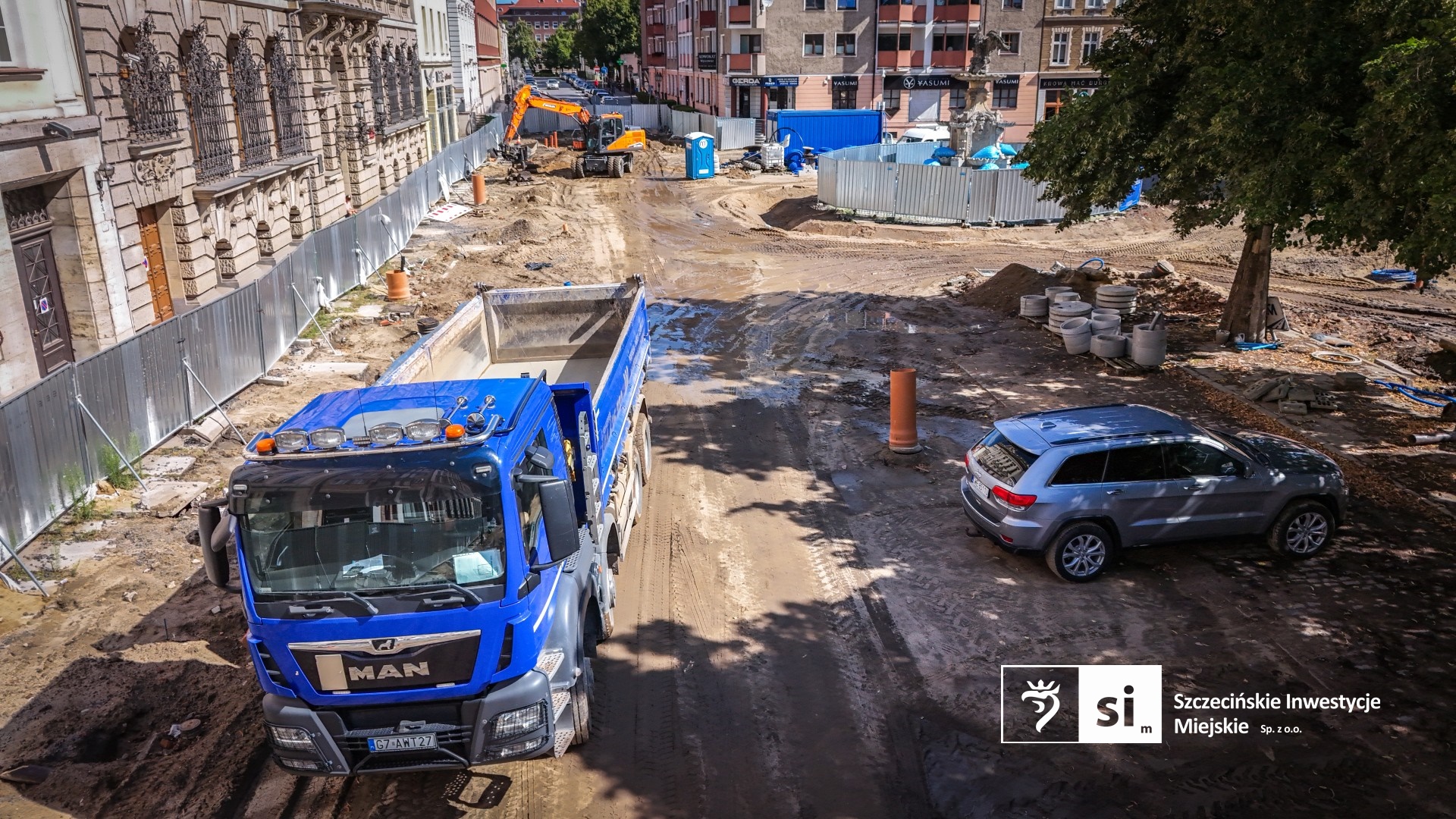 plac orła białego_remont_fontanna