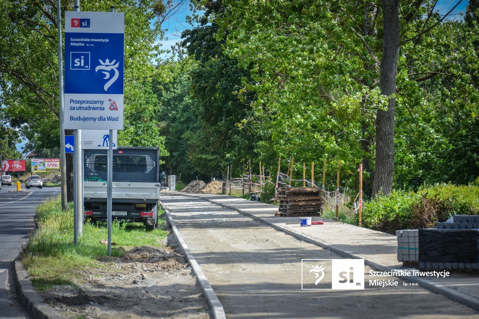 Budowa ścieżki rowerowej na  Bogumińskiej.