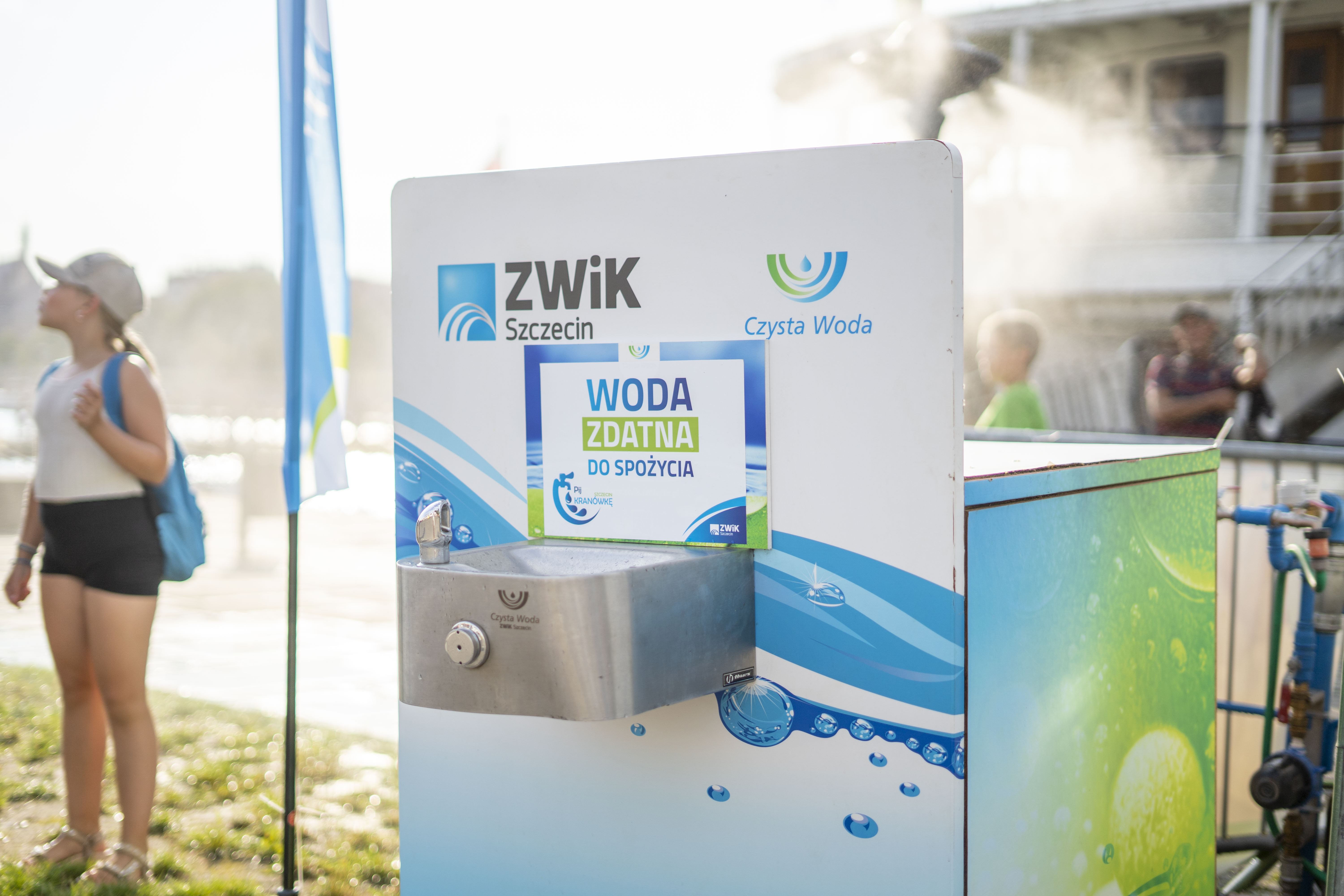 W strefie ZWiK podczas Żagli 2025 woda przestanie być tylko codziennym napojem – zamieni się w bohaterkę widowiska.