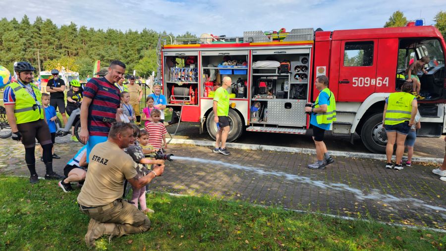 10. edycja Rodzinnego Rajdu Rowerowego „Do Rezerwatu Świdwie z Gryfusem”.