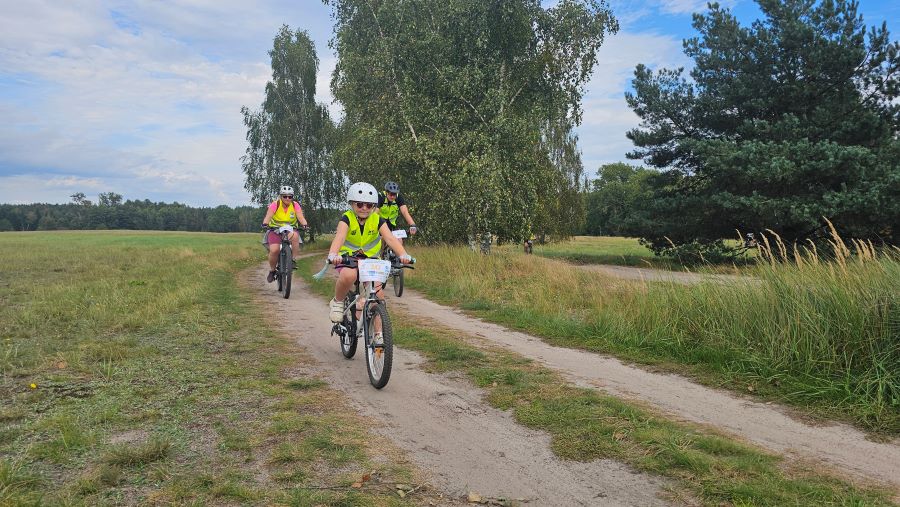 10. edycja Rodzinnego Rajdu Rowerowego „Do Rezerwatu Świdwie z Gryfusem”.