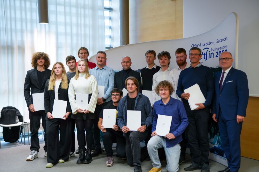 Prezydent Szczecina uhonorował sportowców za sukcesy w 2024 roku Prezydent Szczecina uhonorował sportowców za sukcesy w 2024 roku