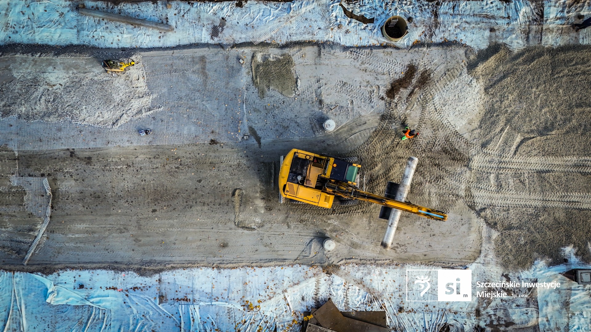 Budowa nowej drogi biegnącej obok ulicy Stołczyńskiej. Budowa nowej drogi biegnącej obok ulicy Stołczyńskiej.