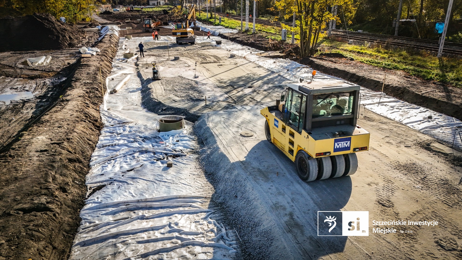 Budowa nowej drogi biegnącej obok ulicy Stołczyńskiej. Budowa nowej drogi biegnącej obok ulicy Stołczyńskiej.