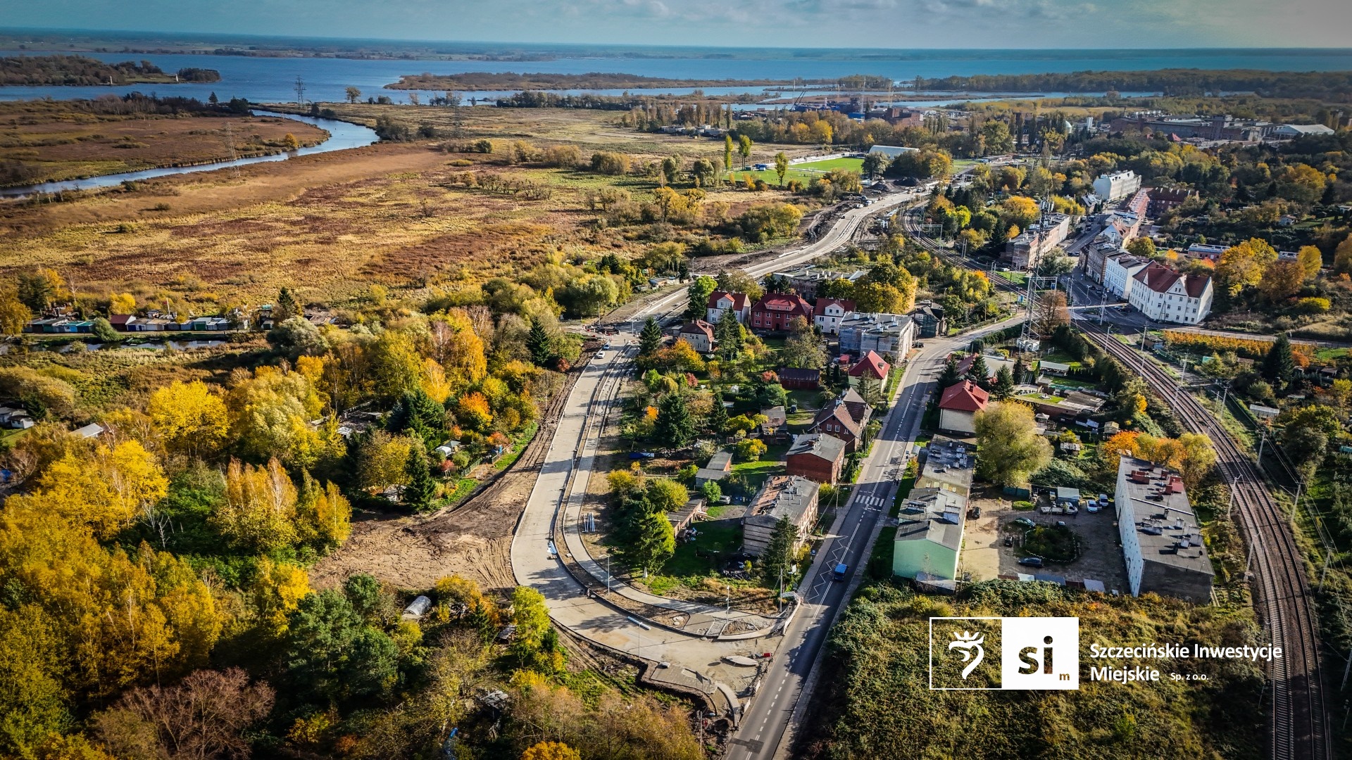 Budowa nowej drogi biegnącej obok ulicy Stołczyńskiej. Budowa nowej drogi biegnącej obok ulicy Stołczyńskiej.