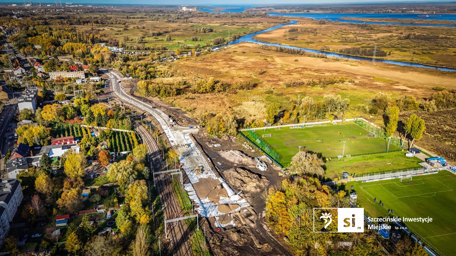 Budowa nowej drogi biegnącej obok ulicy Stołczyńskiej. Budowa nowej drogi biegnącej obok ulicy Stołczyńskiej.