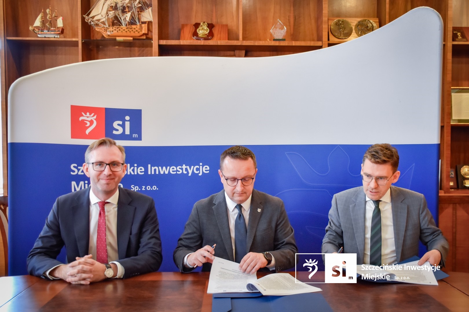 Umowa na dofinansowanie budowy drogi rowerowej wzdłuż ulicy Bogumińskiej została podpisana.