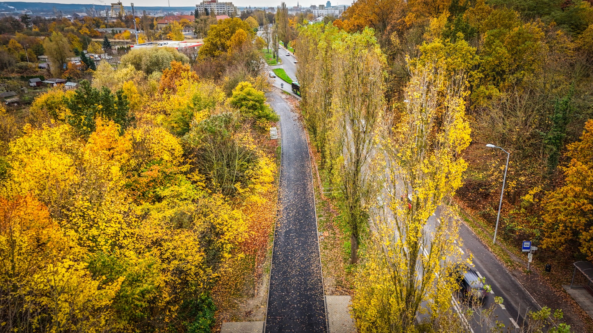 Umowa na dofinansowanie budowy drogi rowerowej wzdłuż ulicy Bogumińskiej została podpisana.