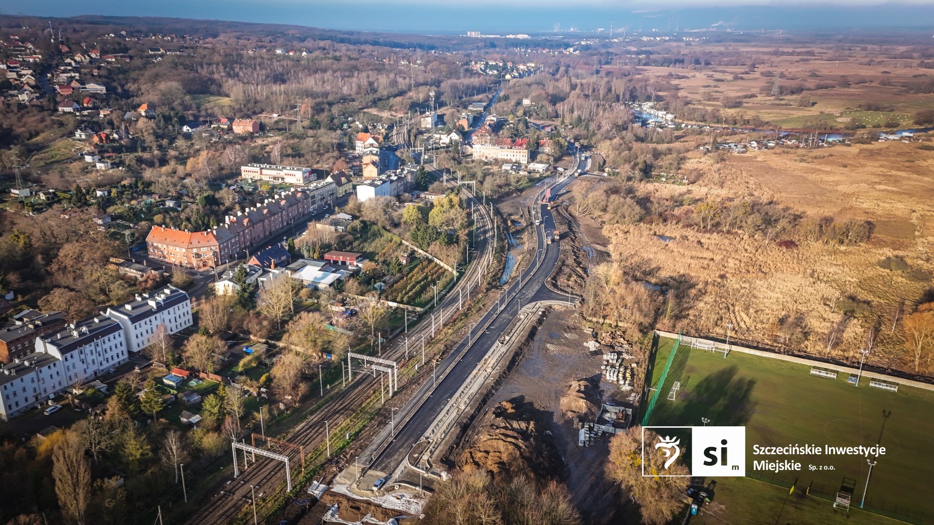 Układanie pierwszych warstw bitumicznych.