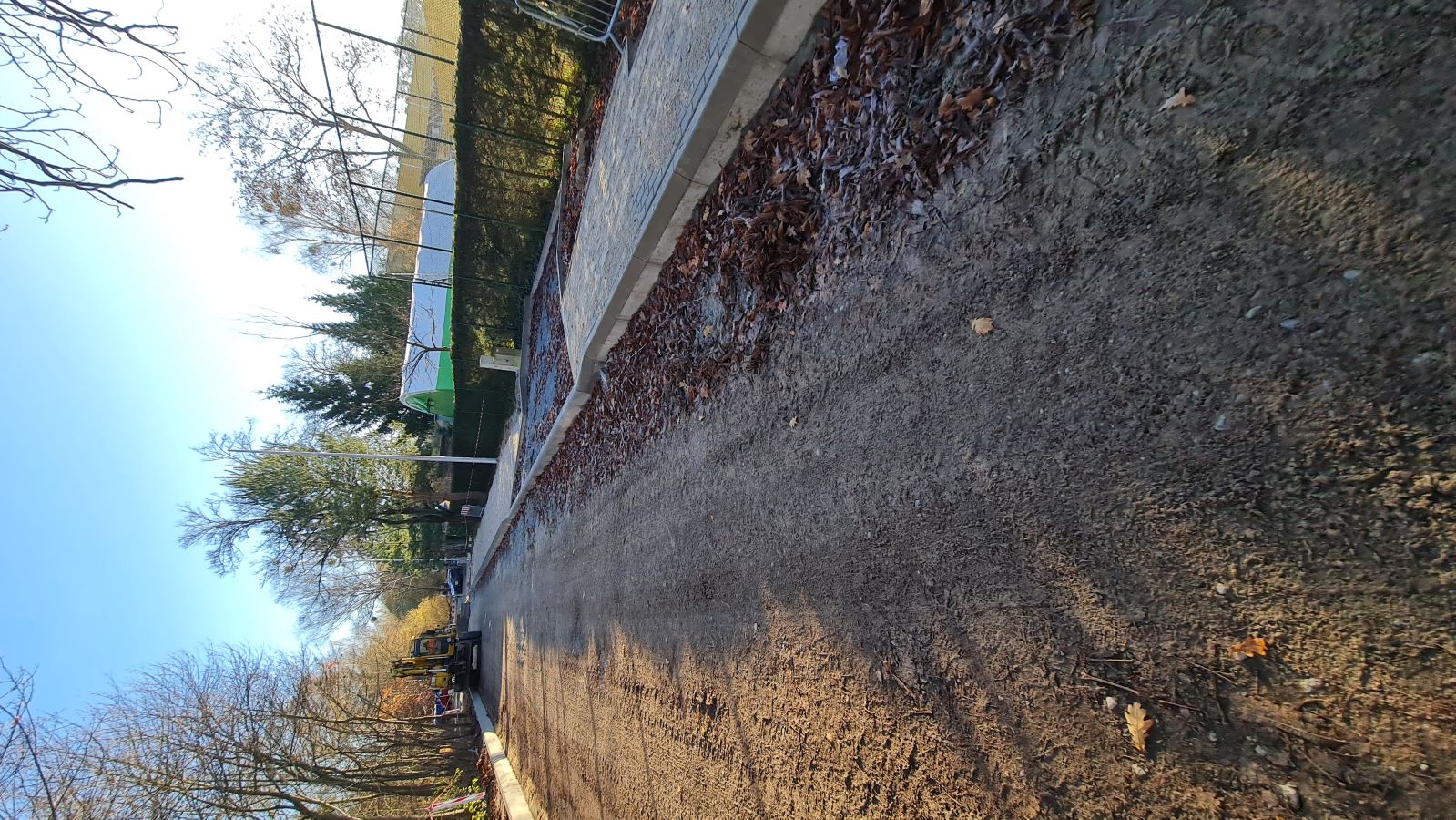 Na ul. Kalenickiej w Szczecinie trwają obecnie m.in. prace branży teletechnicznej.