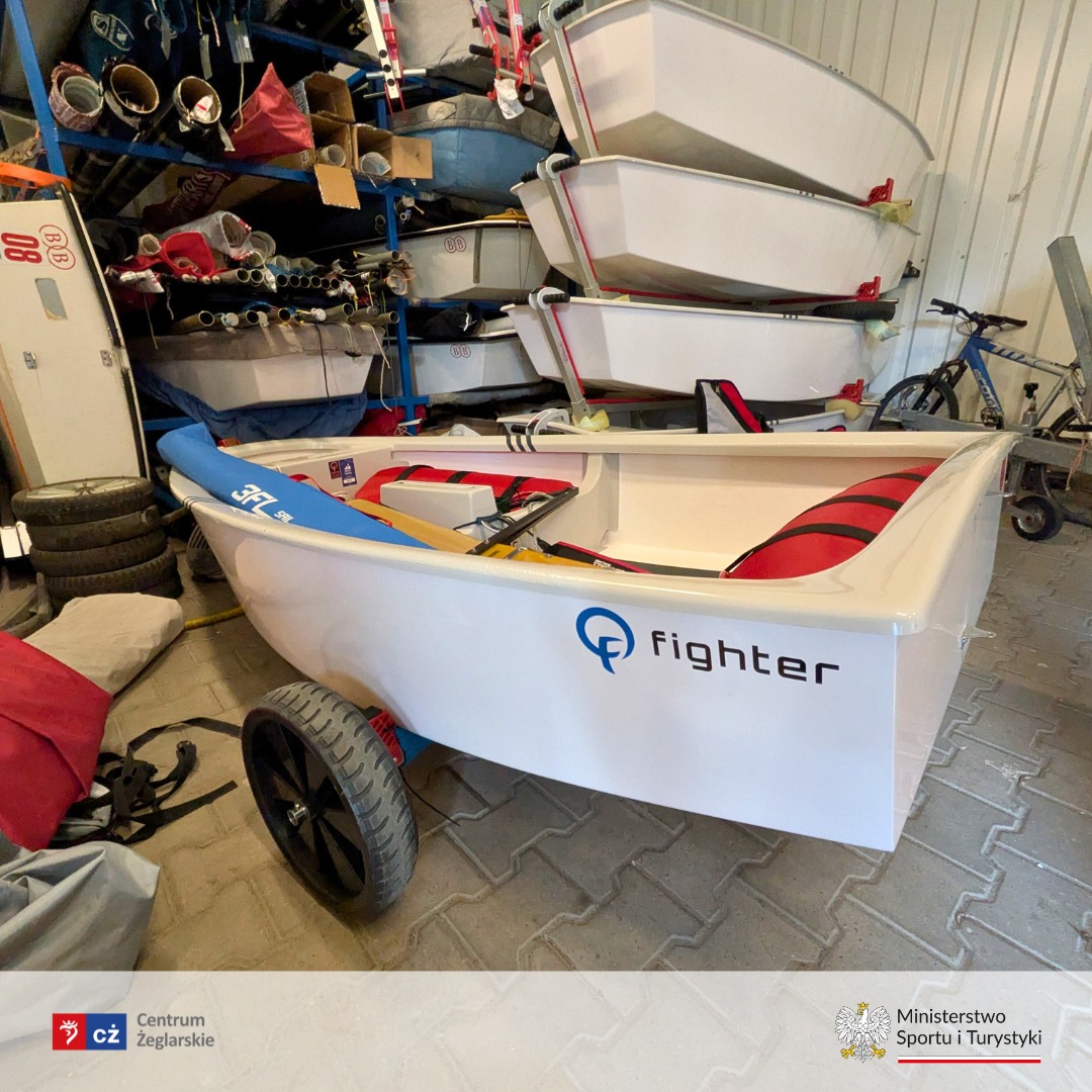 Nowe jachty dla naszych zawodników Nowe jachty dla naszych zawodników