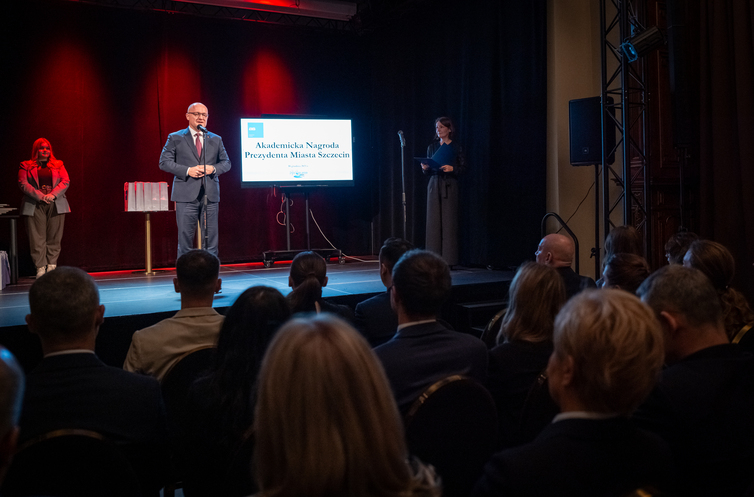 Wręczenie Akademickich Nagród Prezydenta Miasta. Wręczenie Akademickich Nagród Prezydenta Miasta.