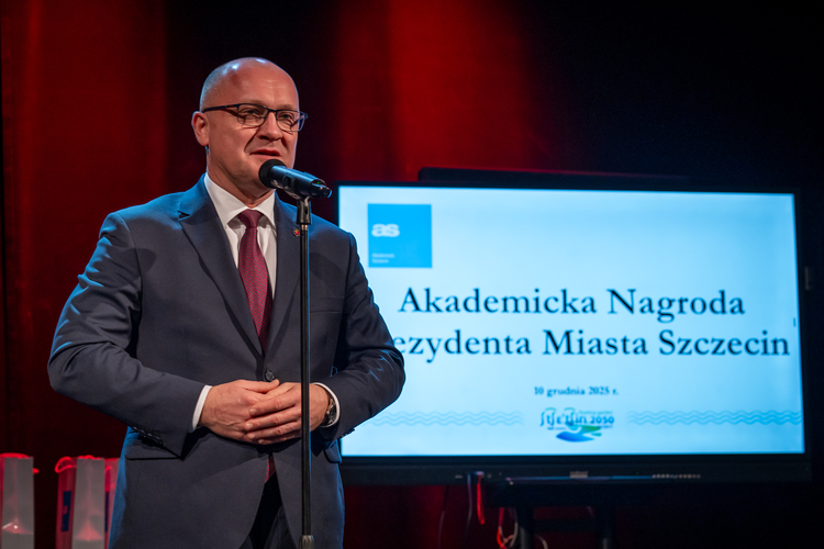 Wręczenie Akademickich Nagród Prezydenta Miasta. Wręczenie Akademickich Nagród Prezydenta Miasta.