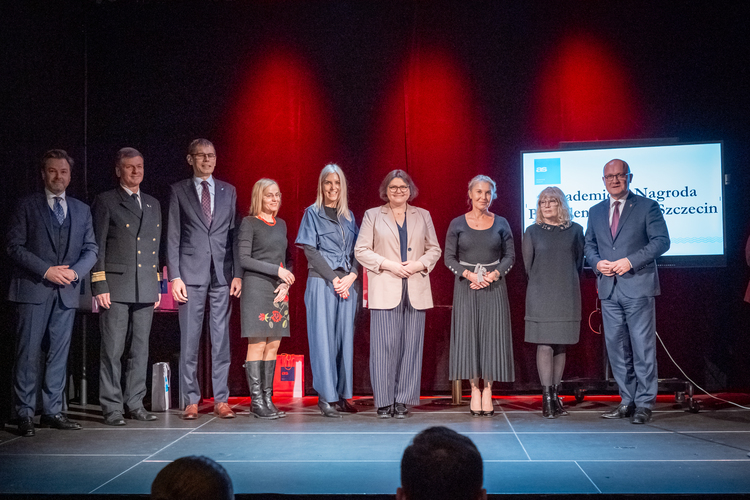 Wręczenie Akademickich Nagród Prezydenta Miasta. Wręczenie Akademickich Nagród Prezydenta Miasta.