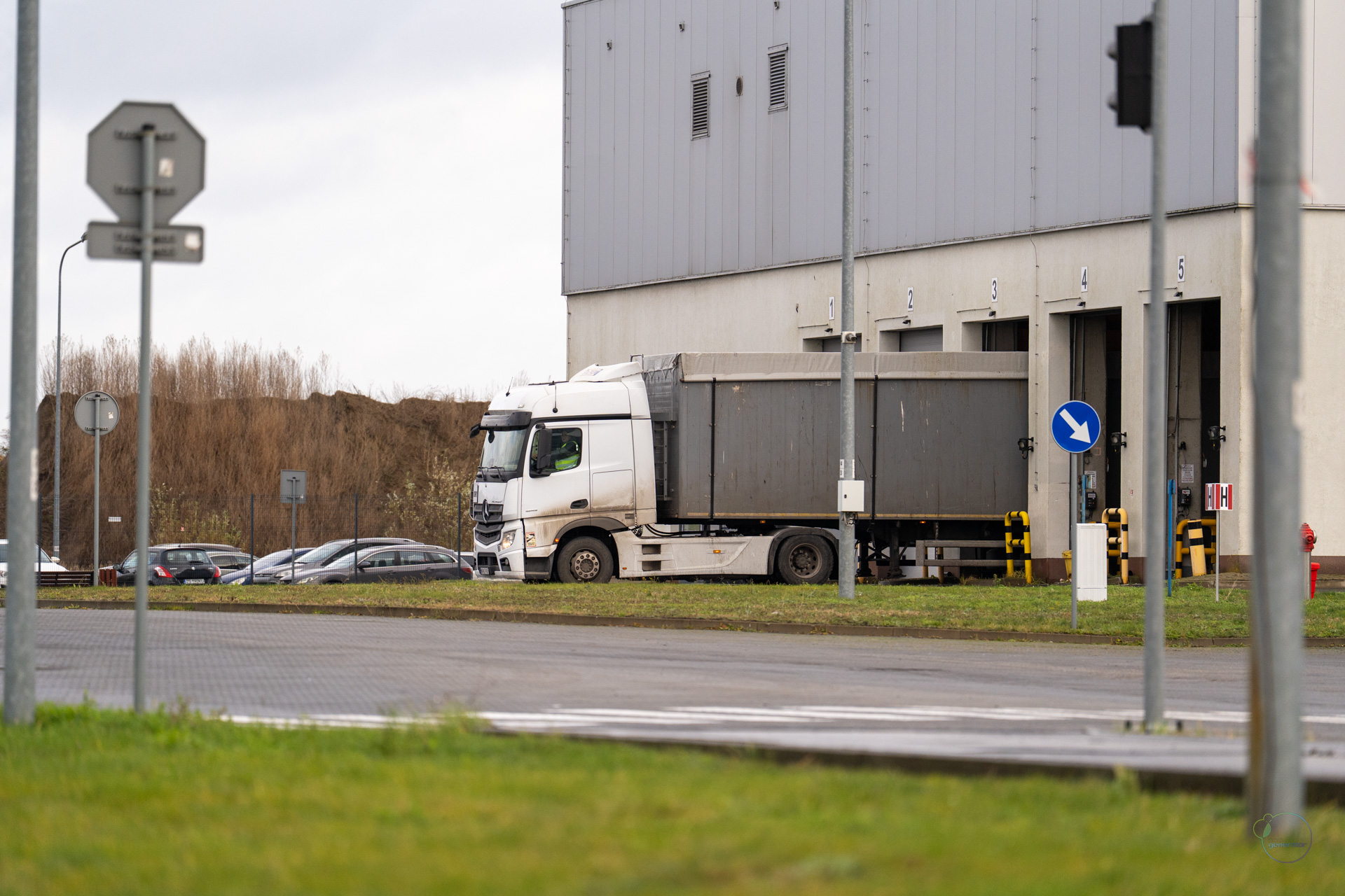 Na początku grudnia 2025 roku w ECOGeneratorze powitaliśmy 100-tysięczną dostawę Na początku grudnia 2025 roku w ECOGeneratorze powitaliśmy 100-tysięczną dostawę