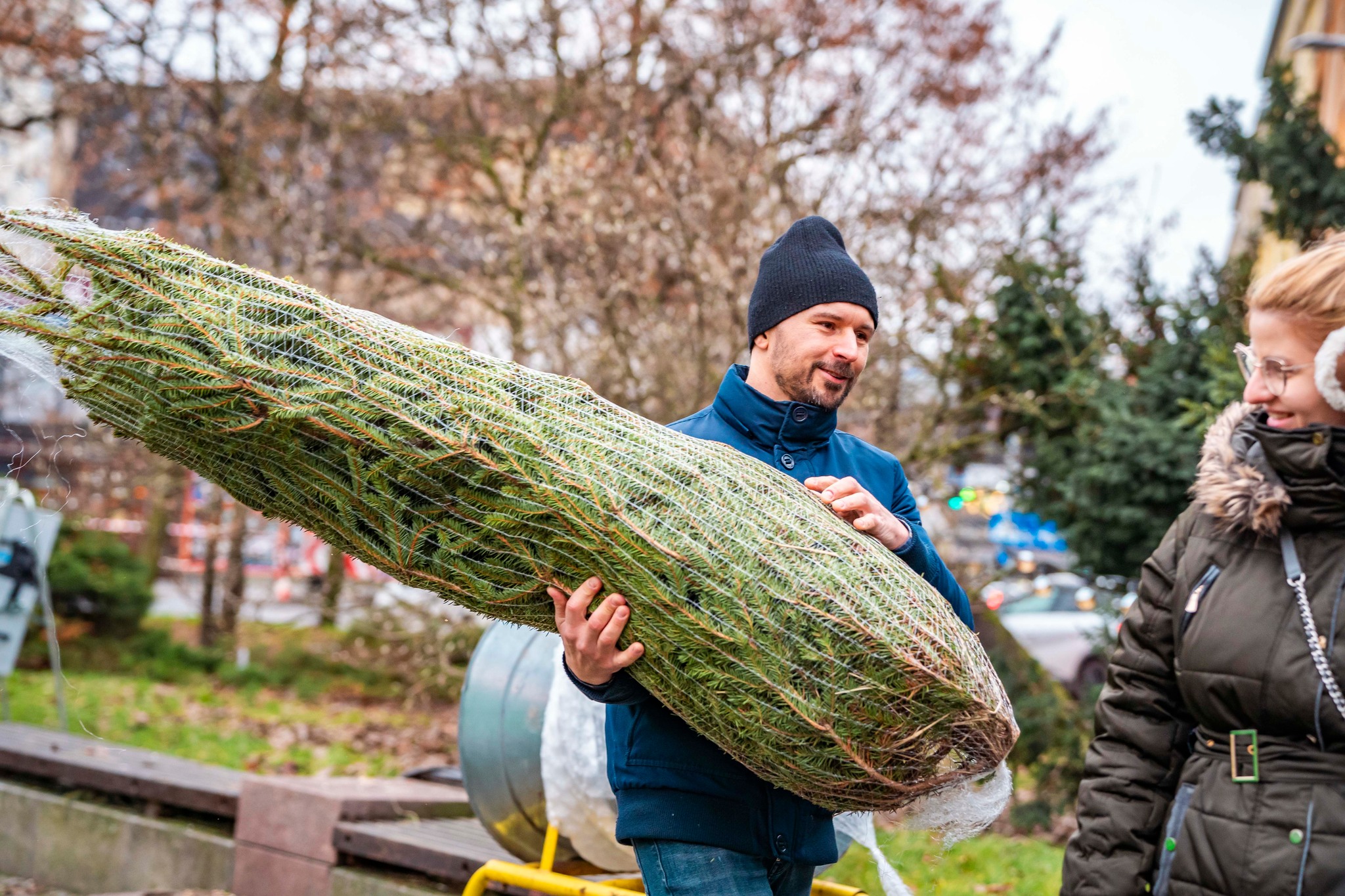 Niedziela upłynie w szczególnie ciepłej i zaangażowanej atmosferze dzięki akcji charytatywnej „Iglaki za przysmaki” Niedziela upłynie w szczególnie ciepłej i zaangażowanej atmosferze dzięki akcji charytatywnej „Iglaki za przysmaki”