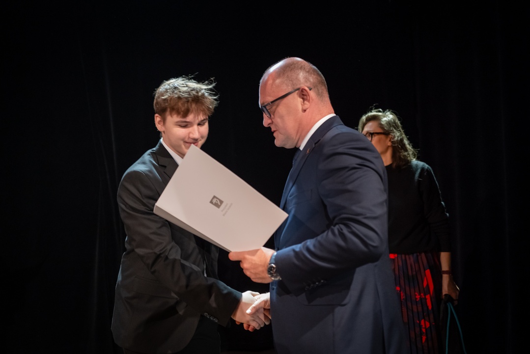 30 najlepszych uczniów i studentów ze Szczecina otrzymało Stypendia Artystyczne Miasta Szczecin