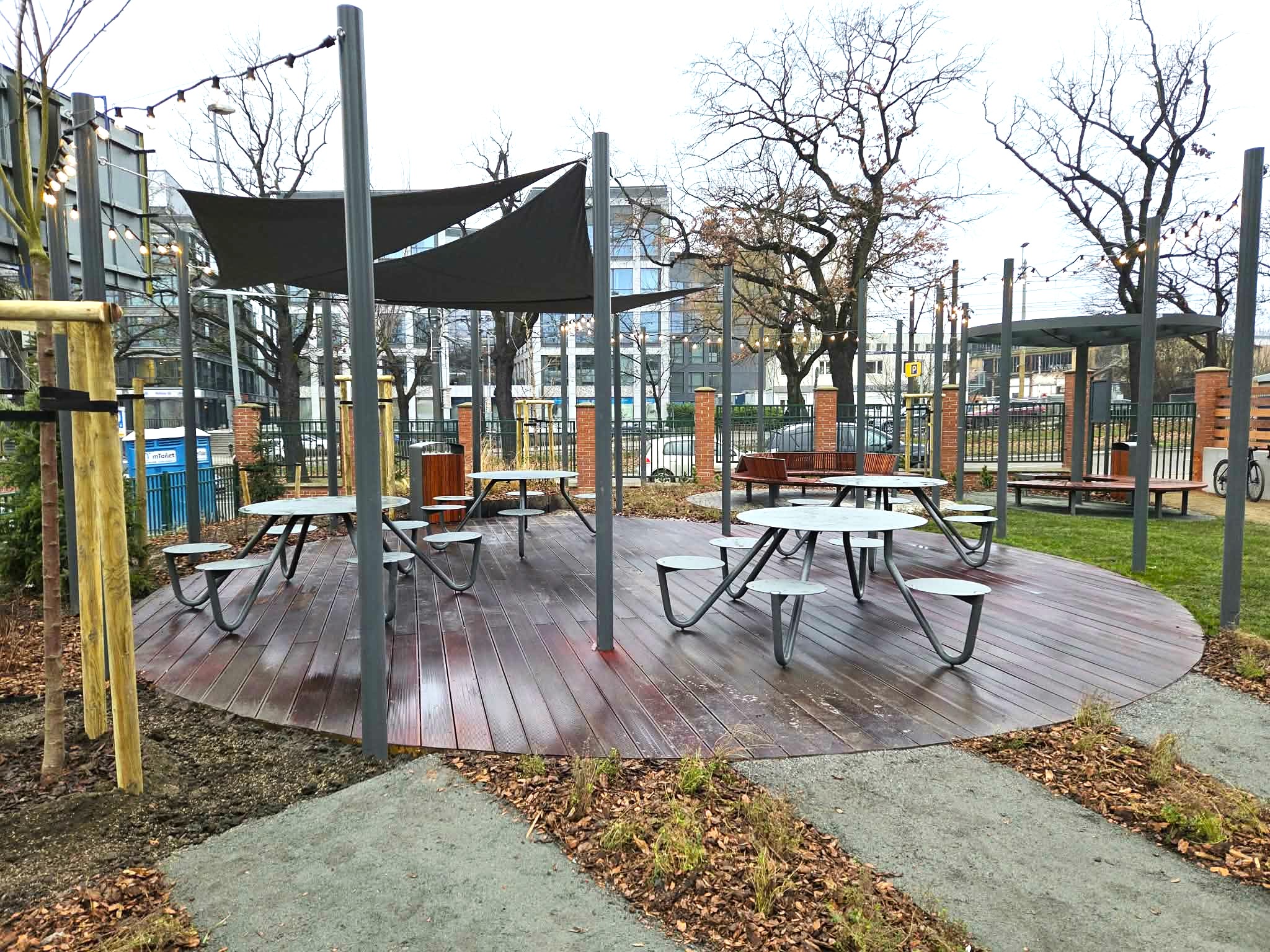 Piastów Chill Garden Piastów Chill Garden