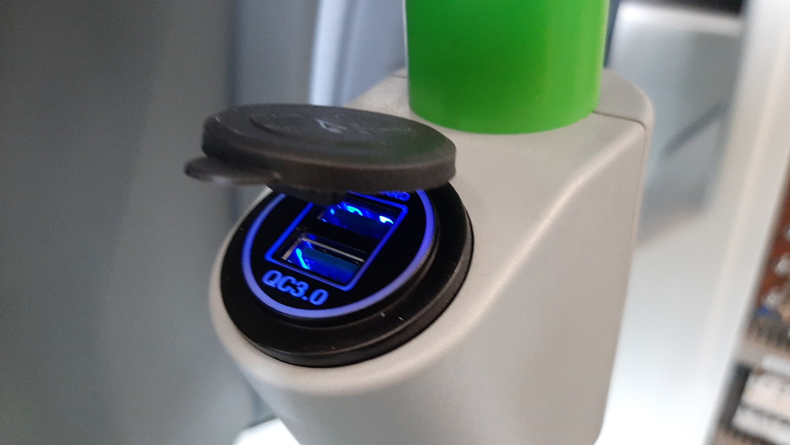 Dwukierunkowy tramwaj niskopodłogowy  Moderus Gamma