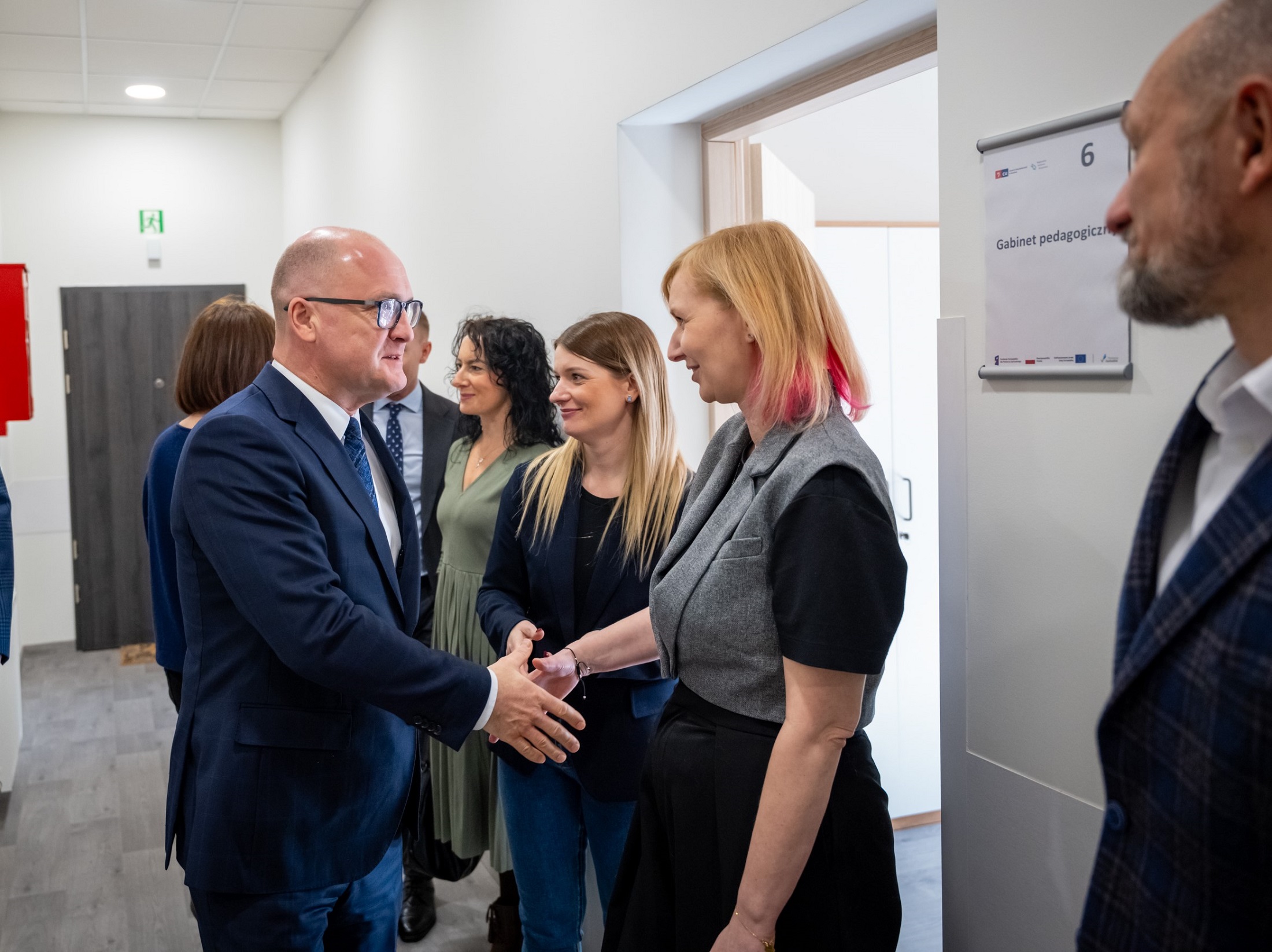 – Centrum Usług Społecznych rozszerza swoją ofertę, co pokazuje, jak samorząd wychodzi naprzeciw potrzebom mieszkańców – powiedział Piotr Krzystek, prezydent Szczecina. – Centrum Usług Społecznych rozszerza swoją ofertę, co pokazuje, jak samorząd wychodzi naprzeciw potrzebom mieszkańców – powiedział Piotr Krzystek, prezydent Szczecina.