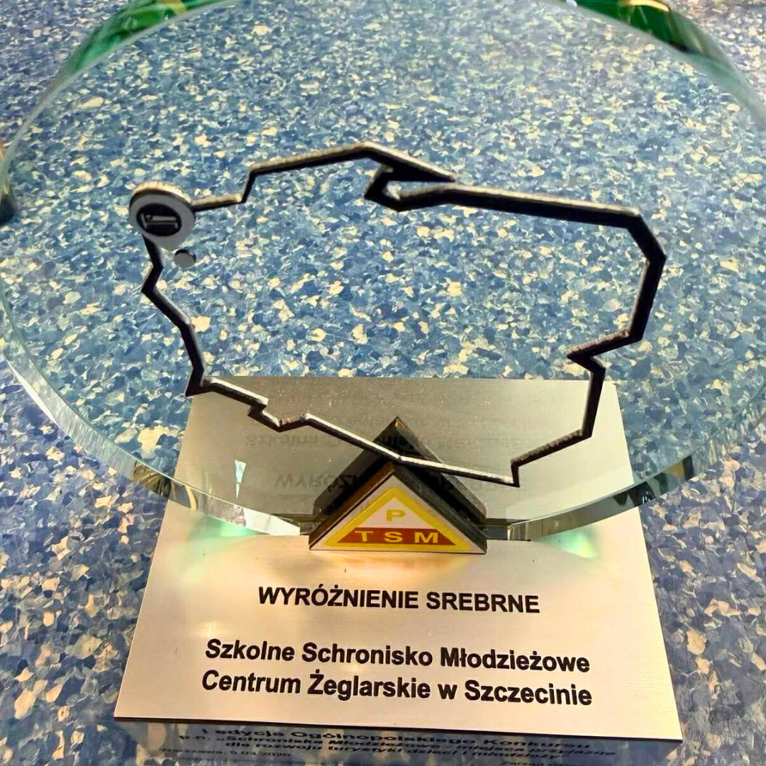 Schronisko Młodzieżowe działające przy Centrum Żeglarskim zostało docenione przez Polskie Towarzystwo Schronisk Młodzieżowych.