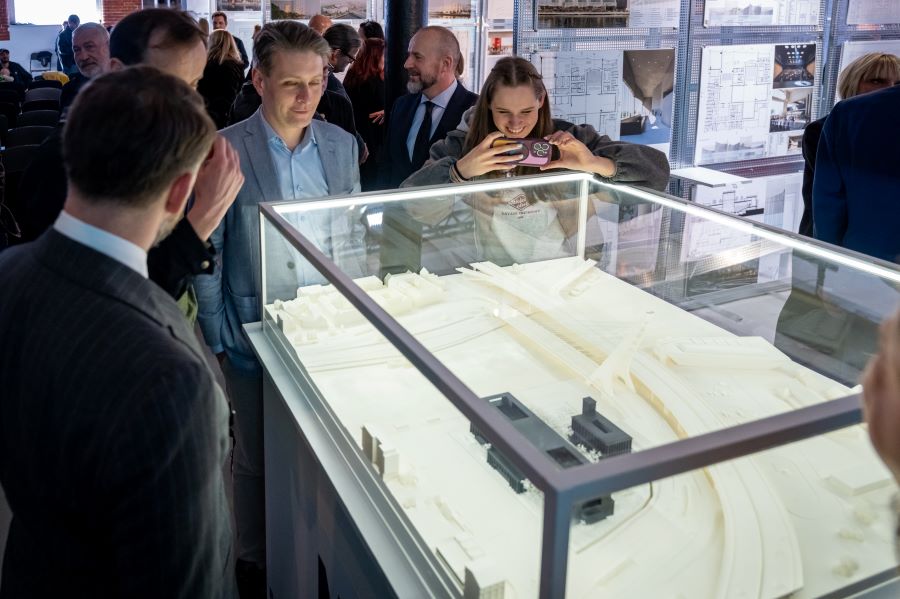 Wystawa prac konkursowych trafi w tym tygodniu do Enea Areny na targi Bud-Gryf & Home. Wystawa prac konkursowych trafi w tym tygodniu do Enea Areny na targi Bud-Gryf & Home.