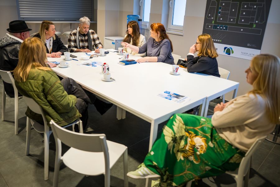 W Szczecinie odbyło się spotkanie środowiska zaangażowanego w inicjatywę upamiętnienia Heleny Majdaniec. W Szczecinie odbyło się spotkanie środowiska zaangażowanego w inicjatywę upamiętnienia Heleny Majdaniec.