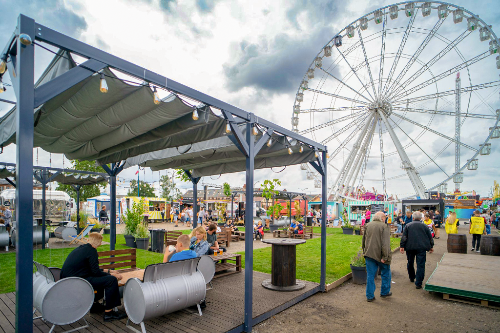 Strefa Food Portu znajduje się tuż za mostem łączącym Łasztownię z Wyspą Grodzką.