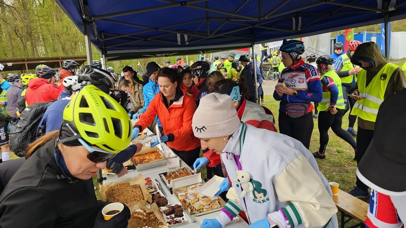 Blisko 500 rowerzystów objechało Zalew Szczeciński