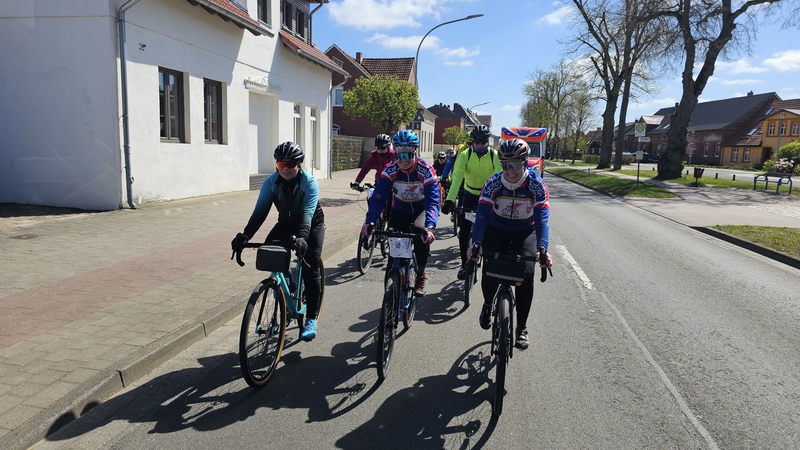 Blisko 500 rowerzystów objechało Zalew Szczeciński