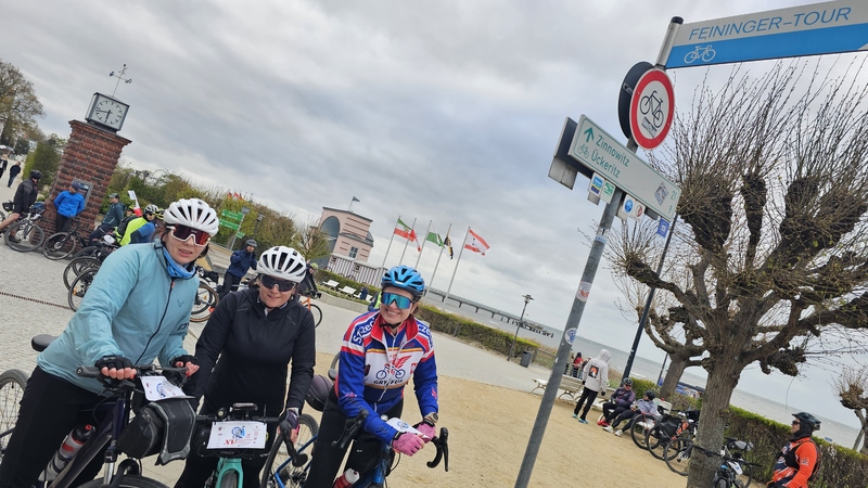 Blisko 500 rowerzystów objechało Zalew Szczeciński