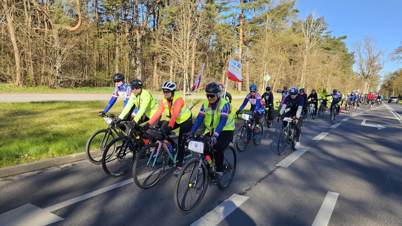 Blisko 500 rowerzystów objechało Zalew Szczeciński