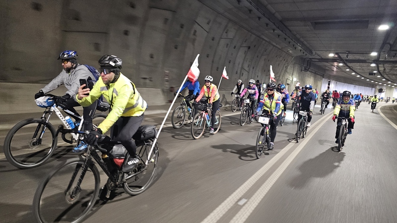 Blisko 500 rowerzystów objechało Zalew Szczeciński