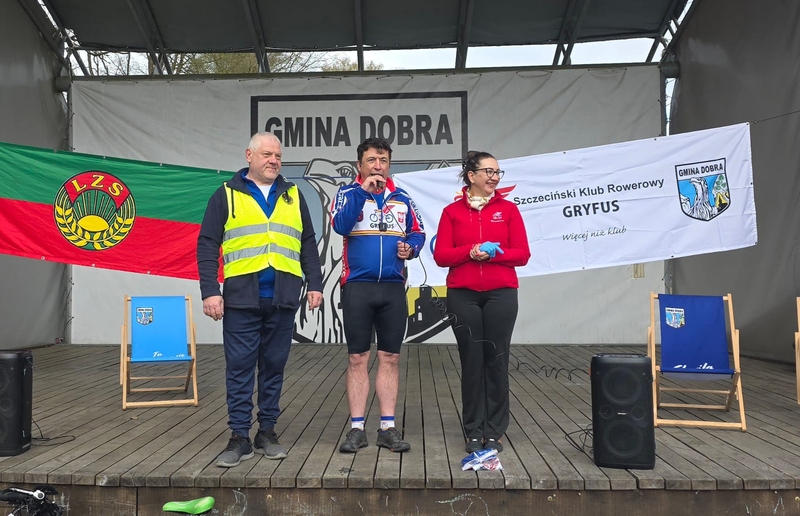 Blisko 500 rowerzystów objechało Zalew Szczeciński