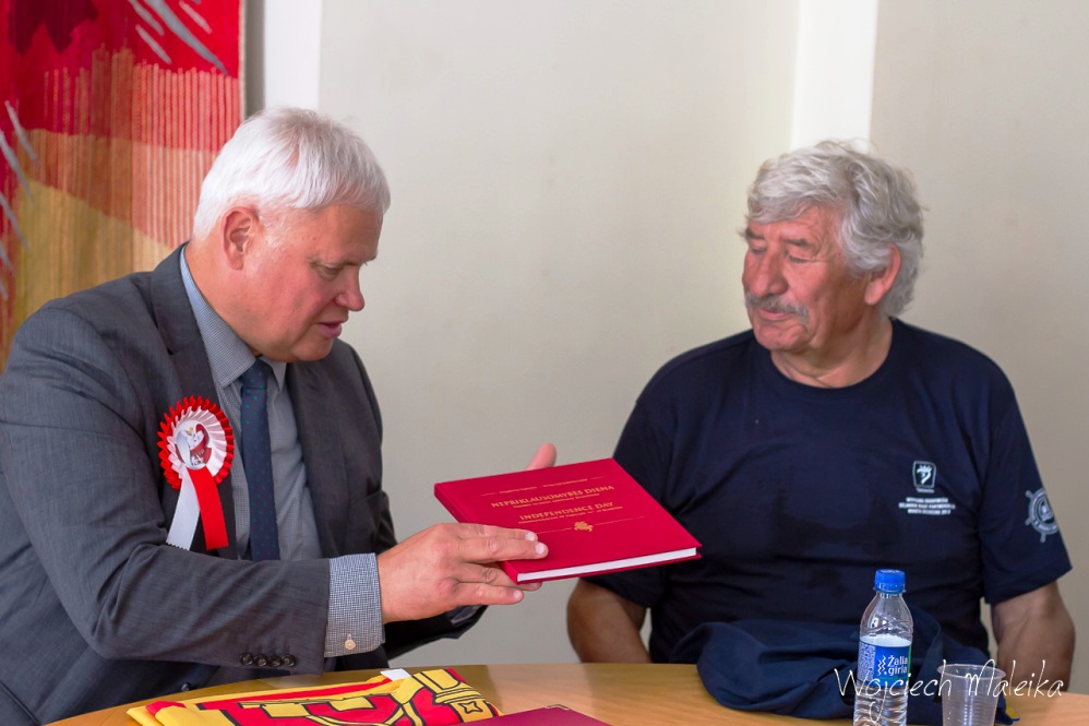 20180628-094752.jpg 20180628-094752.jpg