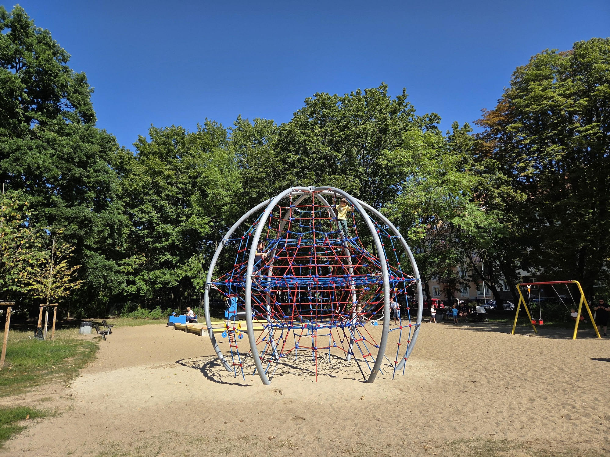 Nowy plac zabaw w Szczecinie