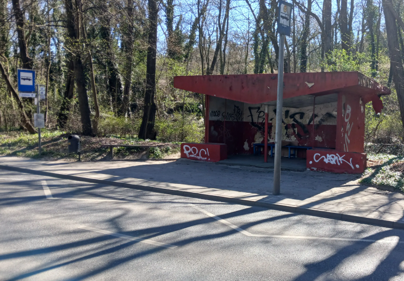 Wiata na przystanku „Grabowa” Wiata na przystanku „Grabowa”