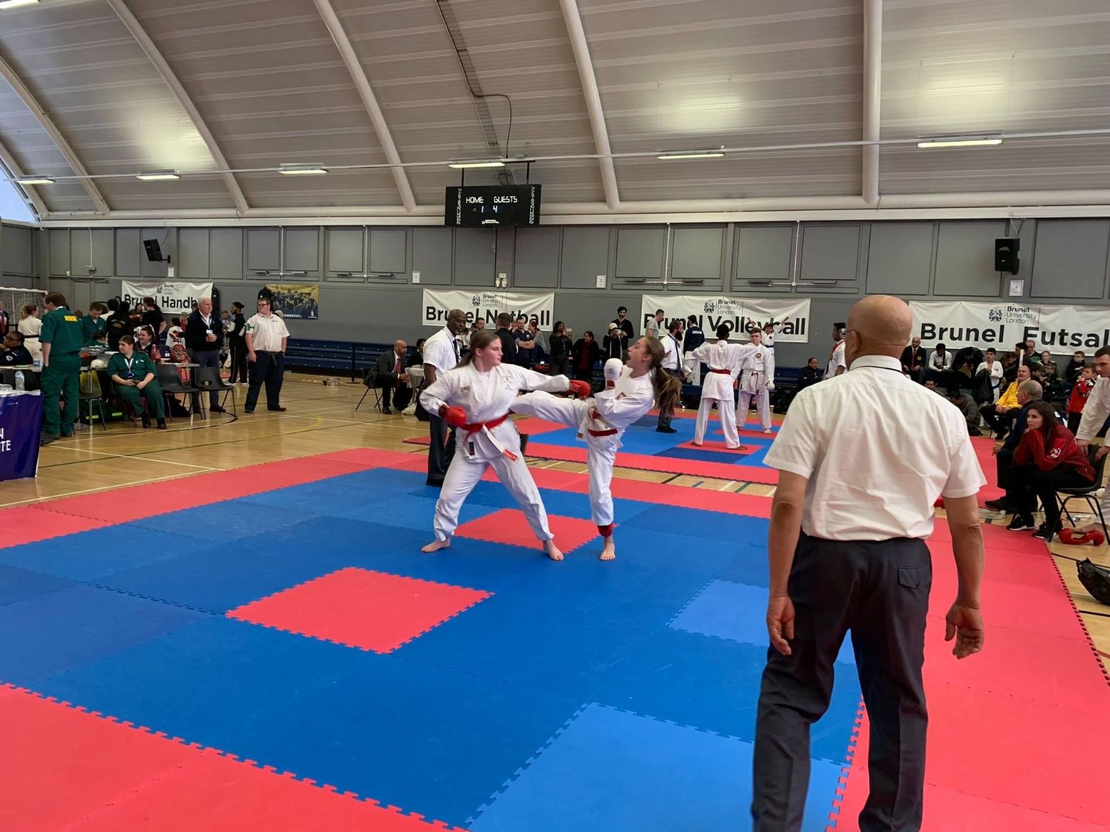 Kopnięcie na punkt w wykonaniu Małgorzaty Czuby - BASK International 2019 w Londynie (Anglia).jpg